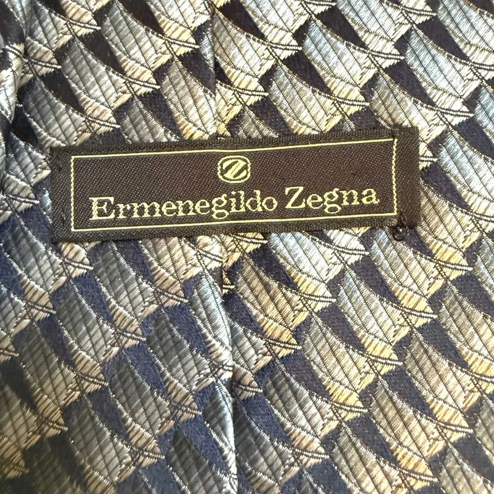 Ermenegildo Zegna Silk Tie One Sz Blue Grey Geometric Woven Made in Italy Luxury